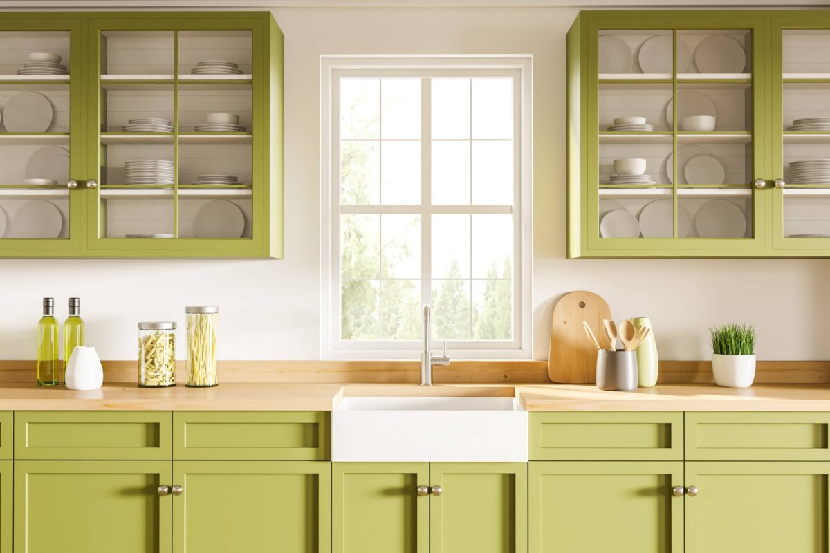 Classic,Interior,With,White,Walls,,A,Green,Kitchen,Unit,With