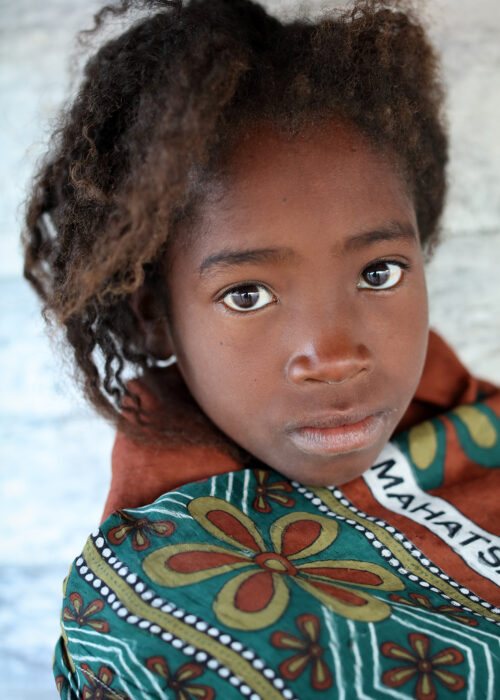 Blog0100-Portrait_Mädchen_Madagaskar